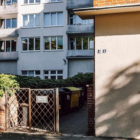Komplett Neu: 2-Zi Zentral Im Altbau. 24H-Checkin Kiel Dış mekan fotoğraf
